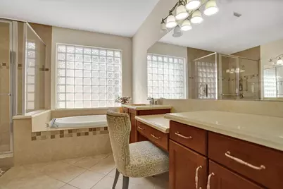 16610 Gateway Bridge Drive, Delray Beach, FL 33446 - Photo 13