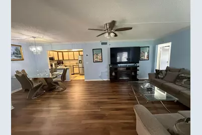 301 Pine Ridge Circle #B-1, Greenacres, FL 33463 - Photo 3