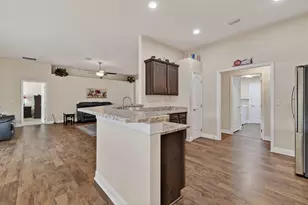 294 SW Statler Ave, Port Saint Lucie, FL 34984 - Photo 25