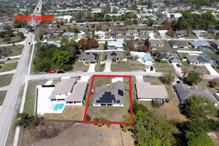 294 SW Statler Ave, Port Saint Lucie, FL 34984 - Photo 17