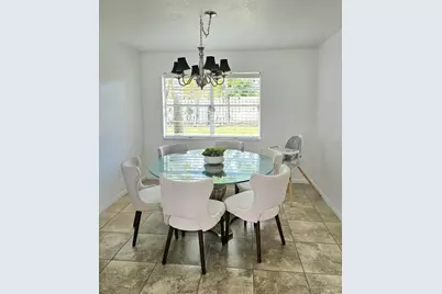 12191 Broadleaf Court, Wellington, FL 33414 - Photo 7