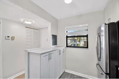 7142 Golf Colony Court #206, Lake Worth Beach, FL 33467 - Photo 9