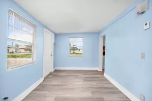 1497 Silver Beach Rd, West Palm Beach, FL 33404 - Photo 7