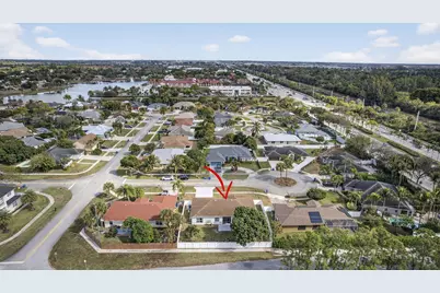 102 Brook Woode Court, Royal Palm Beach, FL 33411 - Photo 47