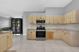 102 Brook Woode Ct, West Palm Beach, FL 33411 - Photo 19