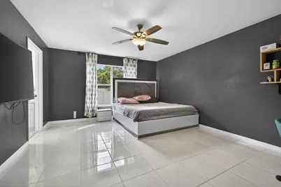 102 Brook Woode Court, Royal Palm Beach, FL 33411 - Photo 31