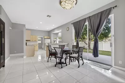 102 Brook Woode Court, Royal Palm Beach, FL 33411 - Photo 13