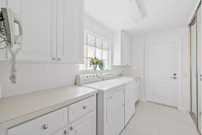 699 Hudson Bay Drive, Palm Beach Gardens, FL 33410 - Photo 3