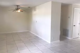 5320 Harriet Pl, West Palm Beach, FL 33407 - Photo 7