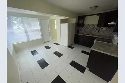 5320 Harriet Place, West Palm Beach, FL 33407 - Photo 5