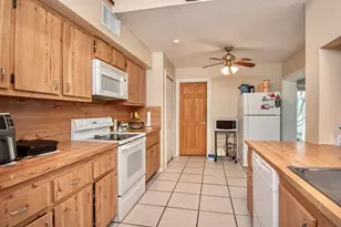 21566 Arbor Way, Boca Raton, FL 33433 - Photo 9