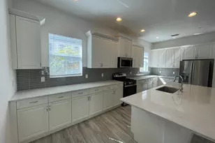 8086 Hobbes Wy, Palm Beach Gardens, FL 33418 - Photo 5