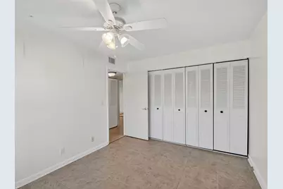 374 Bennington Lane, Lake Worth, FL 33467 - Photo 7