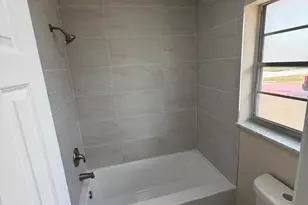 548 SE Ocean Spray Terrace, Port Saint Lucie, FL 34983 - Photo 9