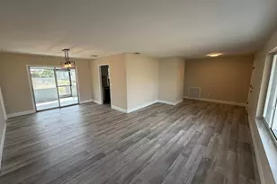 548 SE Ocean Spray Terrace, Port Saint Lucie, FL 34983 - Photo 5