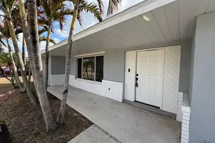 548 SE Ocean Spray Terrace, Port Saint Lucie, FL 34983 - Photo 3