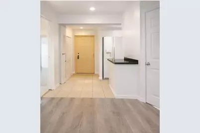 2100 Greenview Shores Boulevard #523, Wellington, FL 33414 - Photo 3