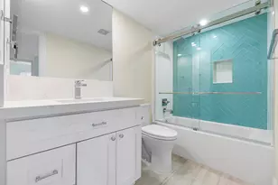 123 Yacht Club Way, Hypoluxo, FL 33462 - Photo 9