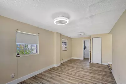 140 W 31st Court, West Palm Beach, FL 33404 - Photo 17