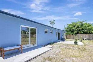 140 W 31st Ct, West Palm Beach, FL 33404 - Photo 41