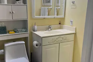 153 Easthampton G, West Palm Beach, FL 33417 - Photo 7