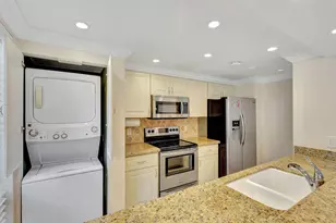 601 Brackenwood Cove, Palm Beach Gardens, FL 33418 - Photo 13