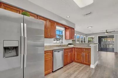 1575 Windship Circle, Wellington, FL 33414 - Photo 19