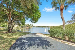 1575 Windship Cir, Wellington, FL 33414 - Photo 33