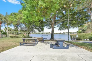 1575 Windship Cir, Wellington, FL 33414 - Photo 35