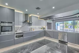 1170 Fairview Ln, Singer Island, FL 33404 - Photo 21