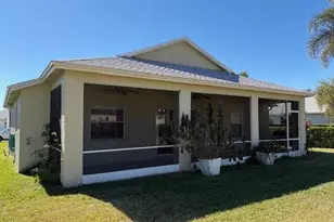 304 SW North Shore Blvd N, Port Saint Lucie, FL 34986 - Photo 5