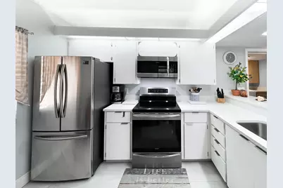 301 Ocean Bluffs Boulevard #202, Jupiter, FL 33477 - Photo 5