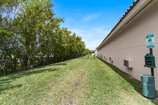 27 Harbour Isle Dr W, Fort Pierce, FL 34949 - Photo 63