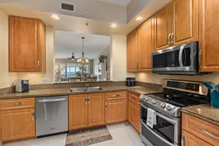 27 Harbour Isle Dr W, Fort Pierce, FL 34949 - Photo 13
