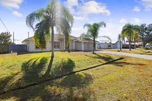 990 SW Versailles Ave, Port Saint Lucie, FL 34953 - Photo 3