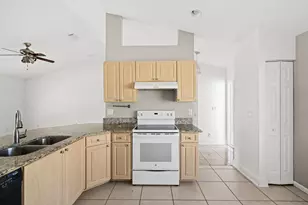 990 SW Versailles Ave, Port Saint Lucie, FL 34953 - Photo 19