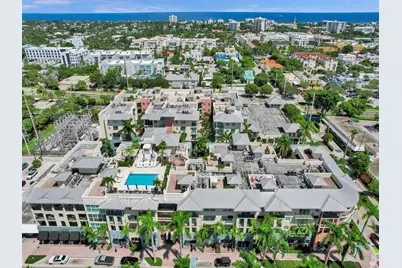 225 NE 1st Street #203, Delray Beach, FL 33444 - Photo 1