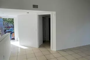 4199 N Haverhill Rd, West Palm Beach, FL 33417 - Photo 5