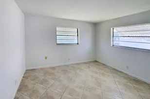 514 SW 20th St, Boynton Beach, FL 33426 - Photo 11