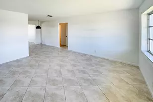 514 SW 20th St, Boynton Beach, FL 33426 - Photo 3