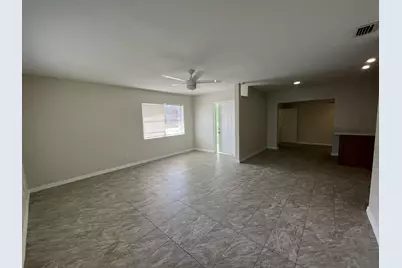 285 SE Abeto Lane, Port Saint Lucie, FL 34983 - Photo 5