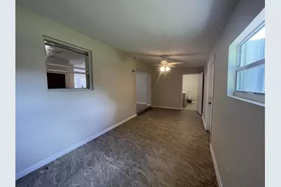 285 SE Abeto Lane, Port Saint Lucie, FL 34983 - Photo 11