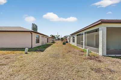 7 Aragon Lane, Port Saint Lucie, FL 34952 - Photo 33