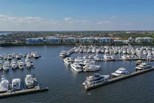 775 NW Flagler Ave, Stuart, FL 34994 - Photo 1