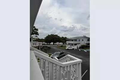 2004 Lake Osborne Drive #17, Lake Worth, FL 33461 - Photo 5