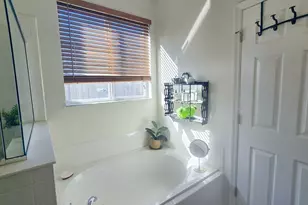 5915 NW Brianna Ct, Port Saint Lucie, FL 34986 - Photo 29