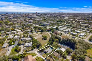 486 NW 1st St, Boca Raton, FL 33432 - Photo 35