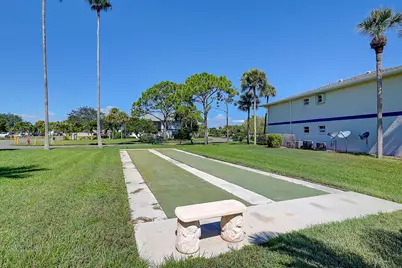 1538 SE Royal Green Circle #102, Port Saint Lucie, FL 34952 - Photo 31