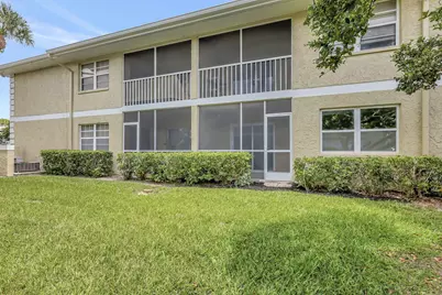 1538 SE Royal Green Circle #102, Port Saint Lucie, FL 34952 - Photo 25
