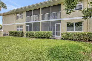 1538 SE Royal Green Cir, Port Saint Lucie, FL 34952 - Photo 25
